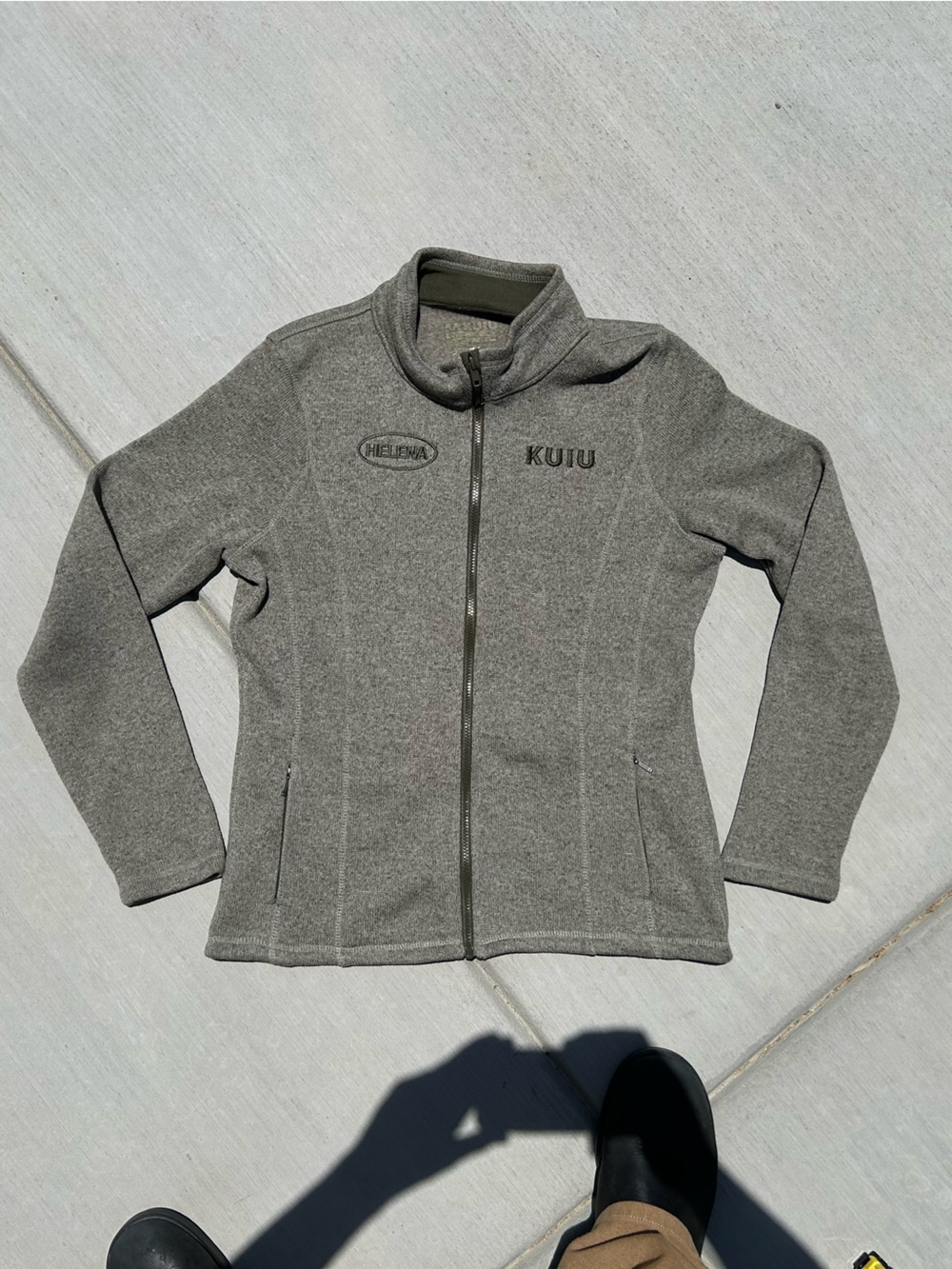 Gray KUIU Fleece Thermal Full-Zip Sweater Women’s size Small